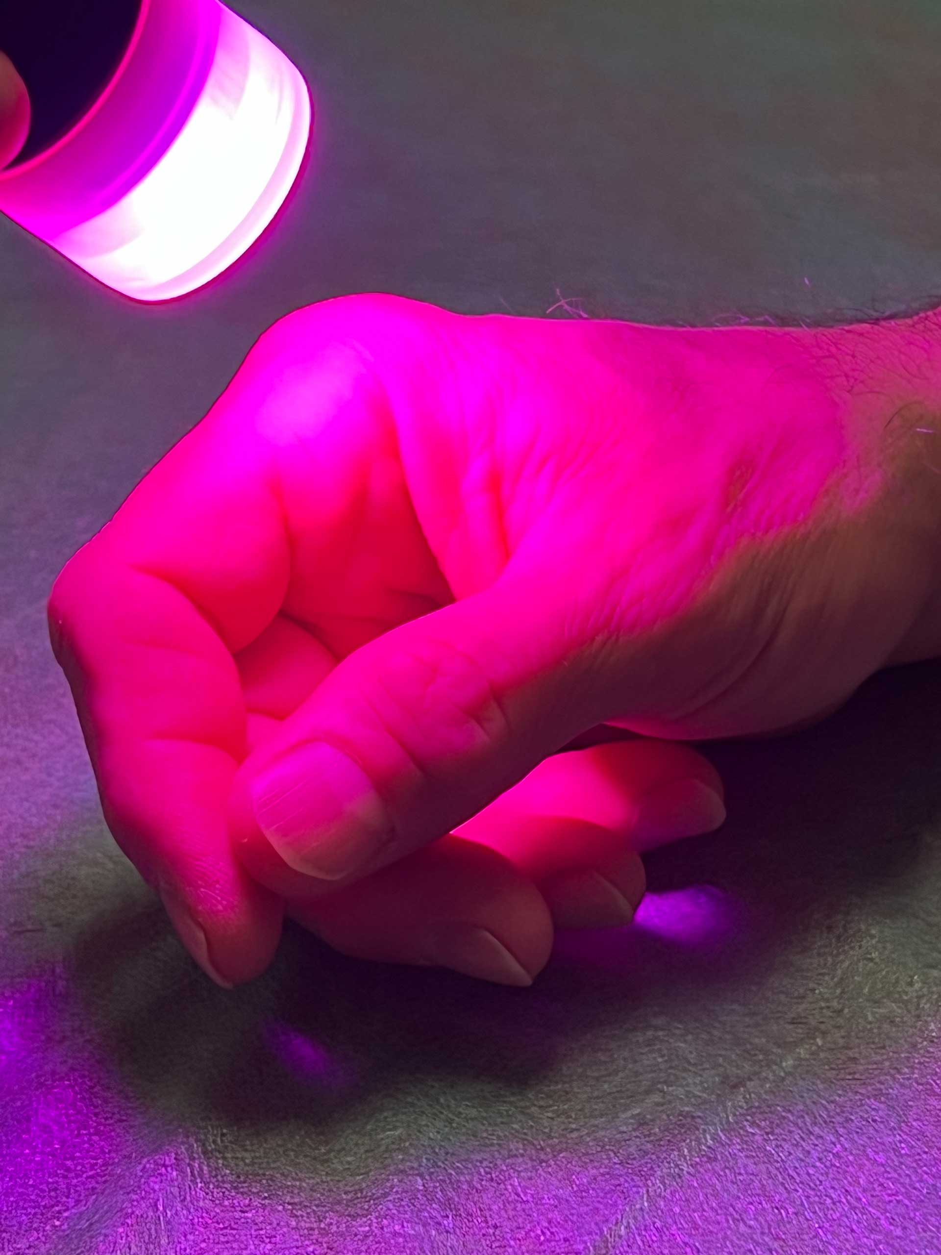 Professionelle Energetik in Tirol mit Cell-Re-Active Training für Mensch und Tier. Jetzt Website ansehen oder direkt Kontakt aufnehmen.